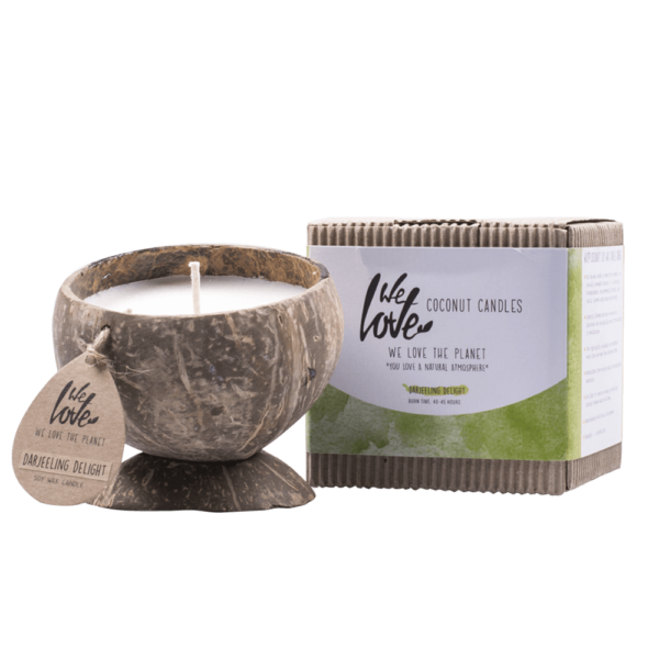 We Love the Planet Coconut Candle - Darjeeling Delight